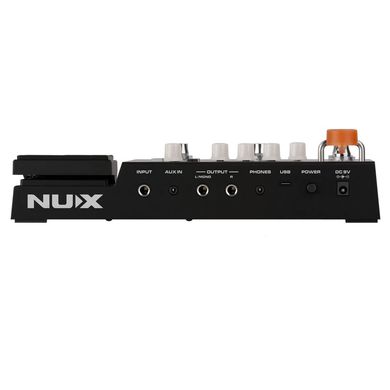Процесор еффектів NUX MG 400
