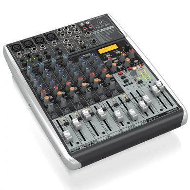 Микшерный пульт Behringer Xenyx QX1204USB